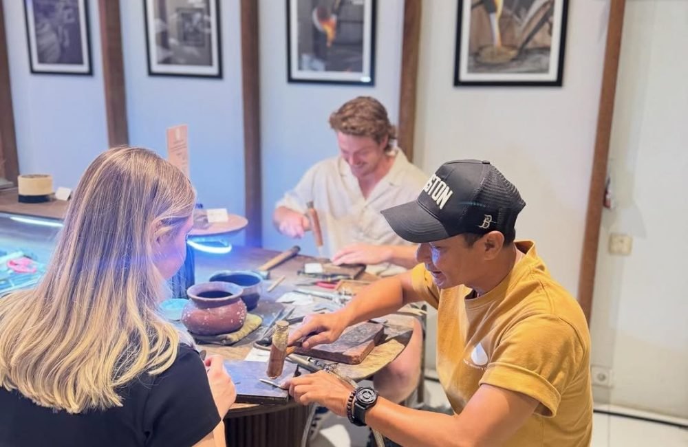 PADI-JEWELRY-CLASSES3.jpg